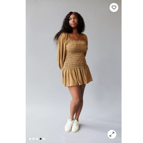 UO Francis Smocked Long Sleeve Mini Dress size M - Picture 2 of 7